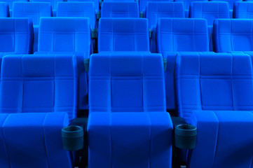 Obraz premium Dark blue rows of theater seats