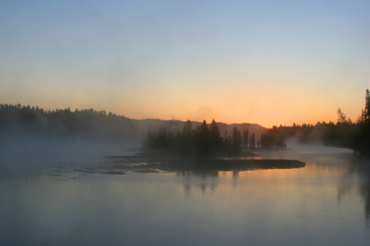 ETANG,YELLOWSTONE PARK,WYOMING_USA