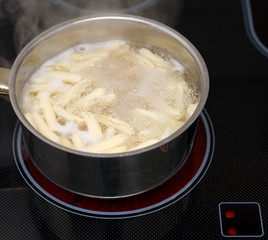 Nudeln kochen