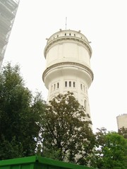 Obraz premium white tower in montmartre, paris