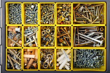 Screws, bolts, wall plugs, nuts and other carpenter stuff