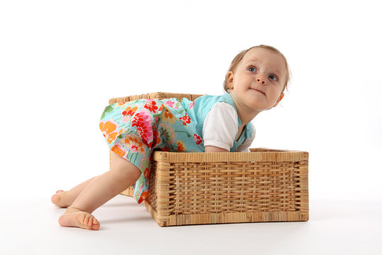 baby und kiste