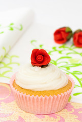 Roses Cupcake