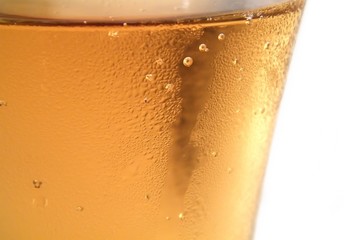 close up:glass of beer