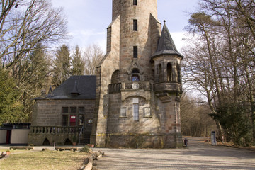 Fototapeta na wymiar Spiegelslustturm w Marburgu w close-up