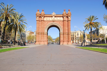 Fototapeta na wymiar Łuk Triumfalny w Barcelonie w Hiszpanii