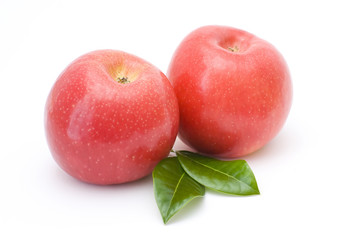 red apples