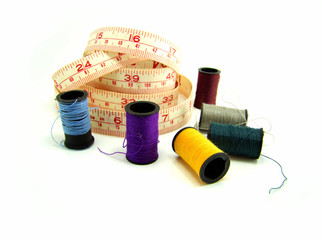 set of thread and metric tape