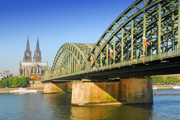 Fototapeta premium bridge in cologne germany