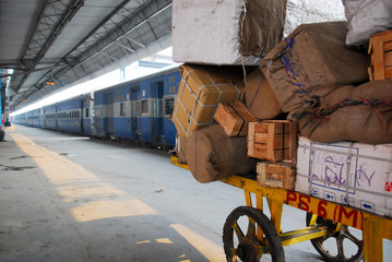 train station delhi india
