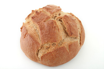 pain, boule sur fond blanc