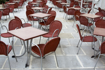 cafe square tables