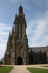 Fototapeta na wymiar Eglise Saint-Germain - enclos paroissial de Pleyben (Finistère)