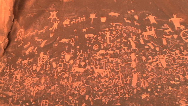 Petoglyphs, Newspaper Rock Recreation Site, Utah, pan