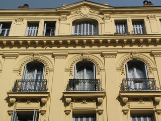 façade de caracetere