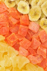 Crédence de cuisine en plexiglas Tranches de fruits Fruits tropicaux séchés