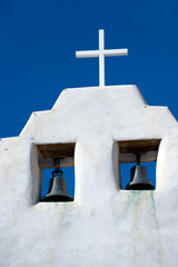 White catholic mission of Laguna pueblo, New Mexico © Natalia Bratslavsky