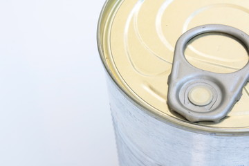 Tin can lid