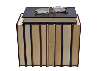 Gafas y libros.