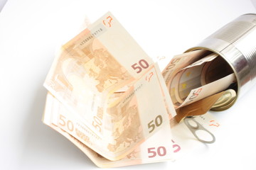 Tin can with Euros