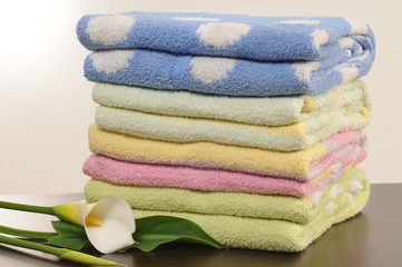 Obraz na płótnie Canvas Kolorowe ręczniki