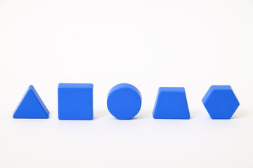 Formen blau