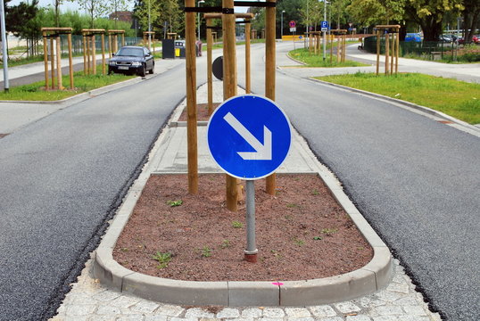 Verkehrszeichen 222