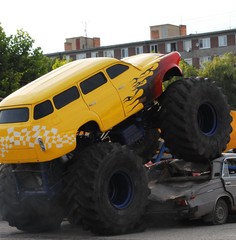 monster truck © muro
