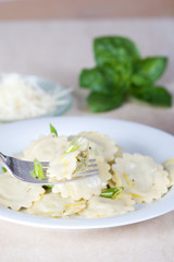 Tortellino auf Gabel