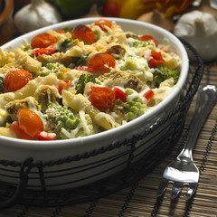 pasta baked with turkey and Roman cauliflower