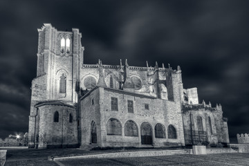 Fototapeta premium Iglesia de Castro Urdiales, Cantabria (Spain)