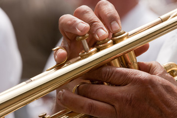 Les mains du trompettiste