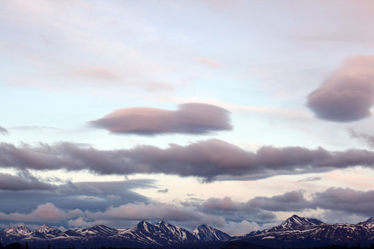 Snowy Mountain range - Alaska