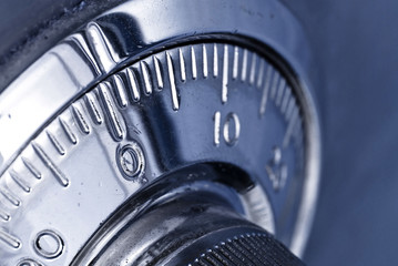 combination safe lock