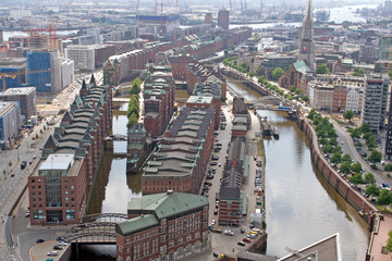 Hamburg: Alte Speicherstadt und Baustelle neue Hafencity