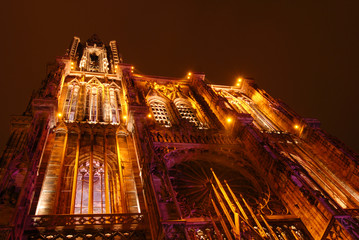 Straßburger Münster bei Nacht