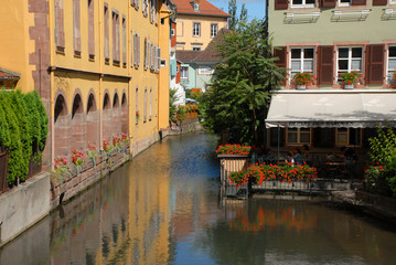 Obraz premium Colmar am Fluß