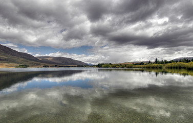 mirror lake in New Zealand