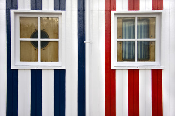 ventanas de las casas de la playa