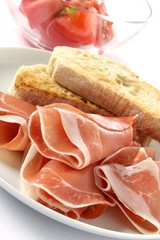 roher schinken prosciutto