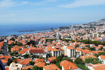 Fototapeta na wymiar Funchal la capitale z madere