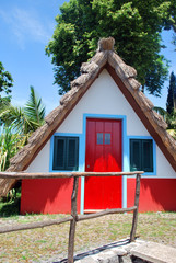 Fototapeta na wymiar Tradycyjny dom Madera