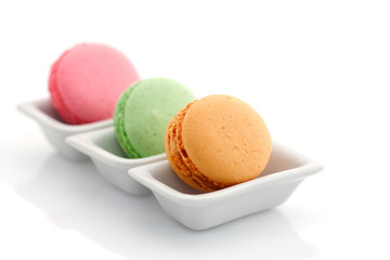 Petits plats de macarons
