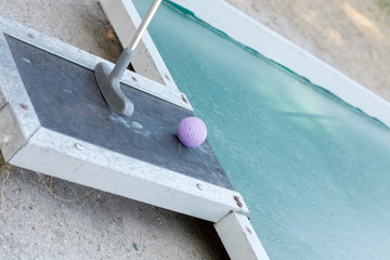 Miniature golf