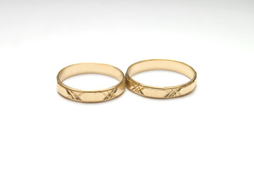 alianzas de oro