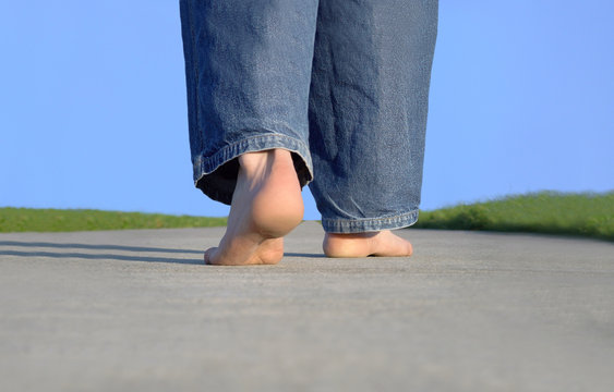 Barfoot