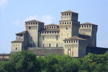Emilia Romagna, il Castello diTorrechiara 4 © maurosessanta