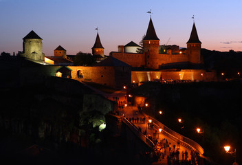 Fototapeta na wymiar Kamyanets-Podil'ska fortress at night
