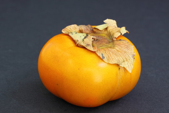 sharon fruit