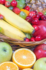 punnet with fruits
